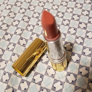 elizabeth arden lipstick 43 nude